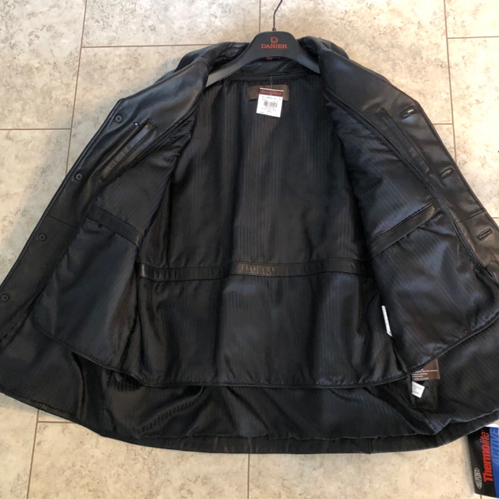 Leather Jacket - Picture 7 of 7